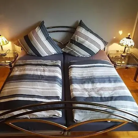 Am Kanal Apartament